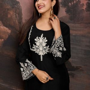 Floral Embroidered Flared Sleeves Round Neck Straight Kurta With Trousers